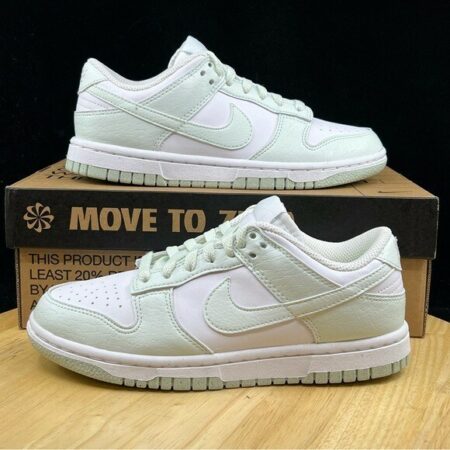 Dunk Low Mint